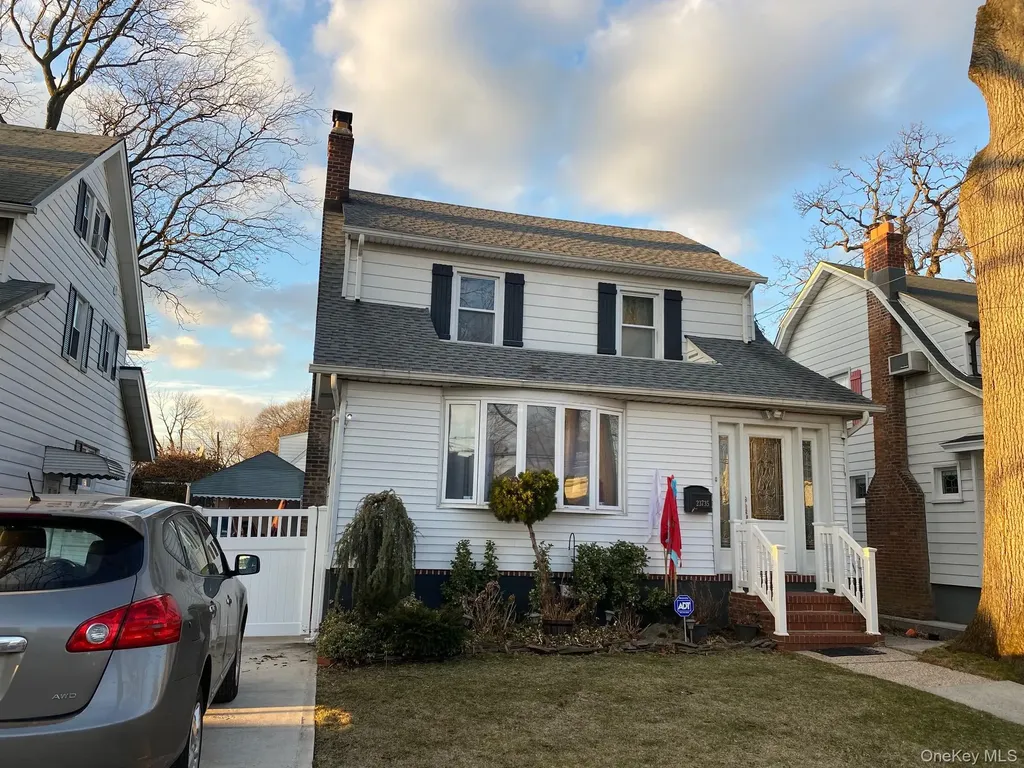 23735 93rd Avenue Bellerose NY 11426