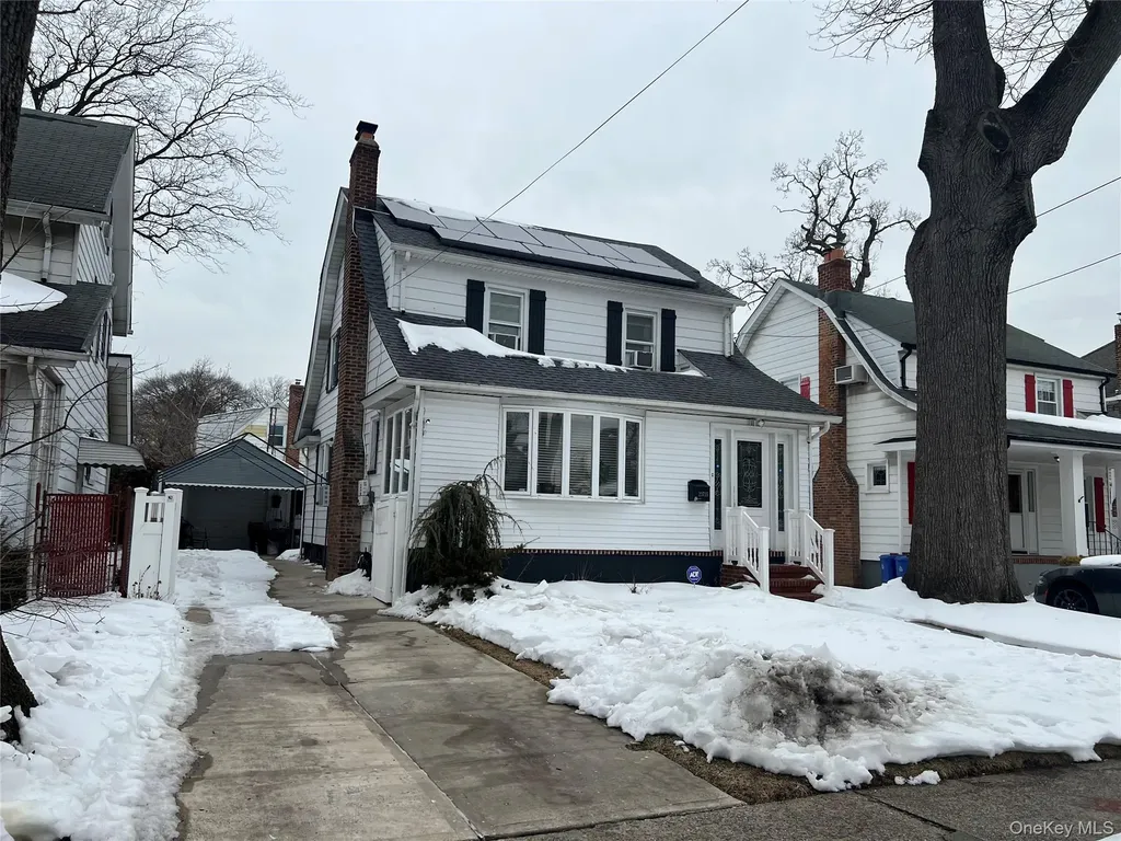 23735 93rd Avenue Bellerose NY 11426