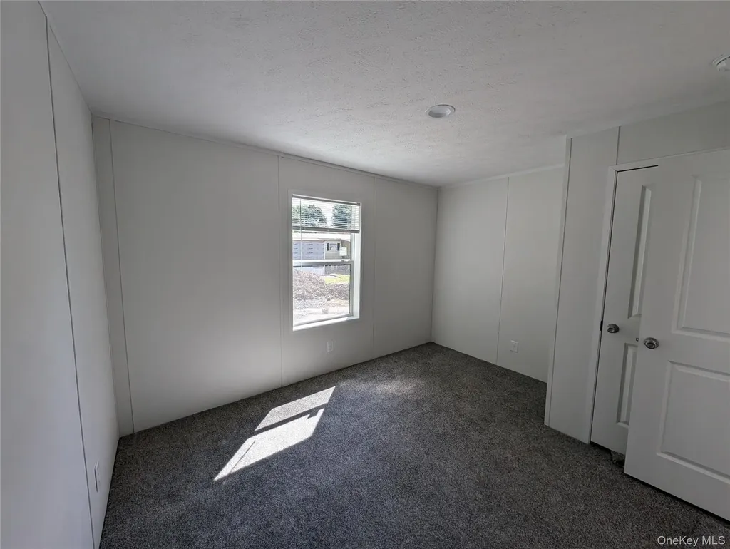 11 Square Hill Road New Windsor NY 12553