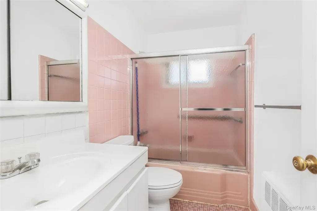 6 Dehaven Drive Yonkers NY 10703