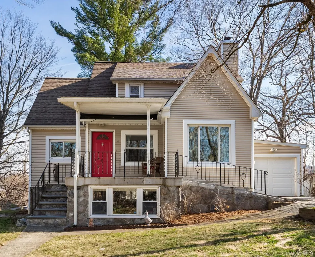 4 S Lake Drive Patterson NY 12563