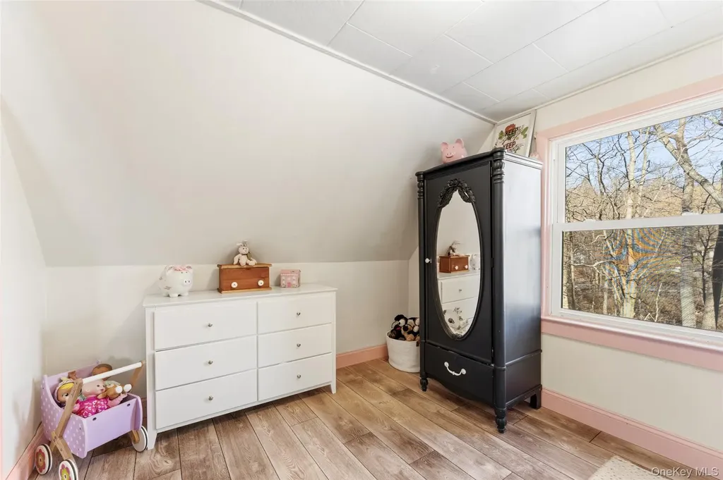 4 S Lake Drive Patterson NY 12563