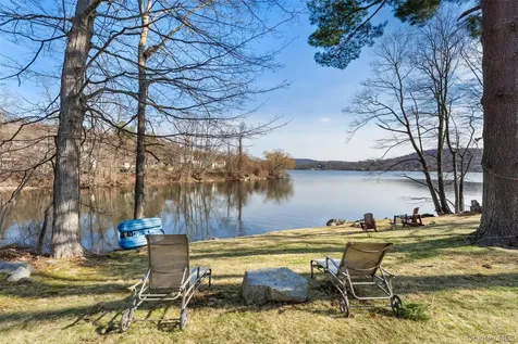 4 S Lake Drive Patterson NY 12563