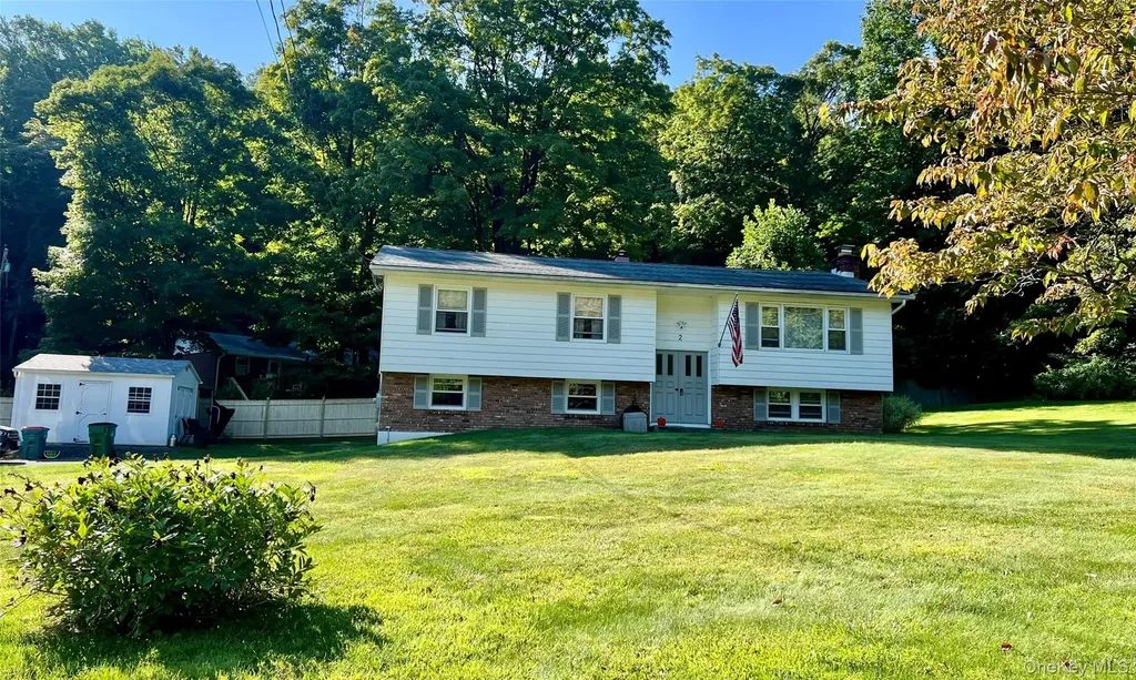 2 Garden Place Beacon NY 12508
