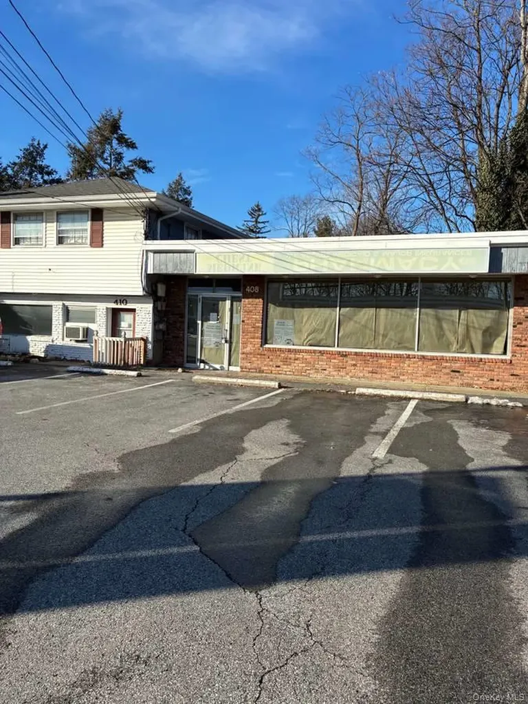 408 Blooming Grove Turnpike New Windsor NY 12553