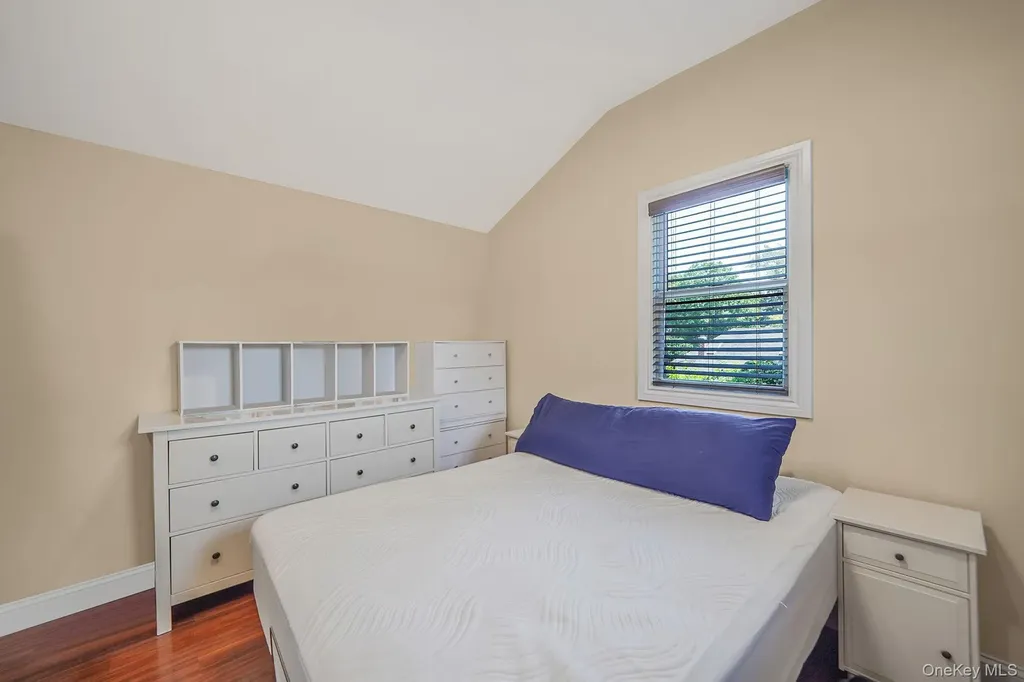 25 Cherry Lane Wading River NY 11792