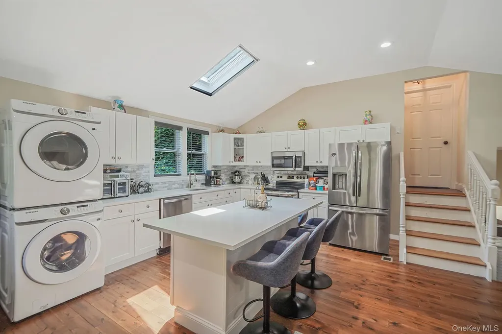 25 Cherry Lane Wading River NY 11792