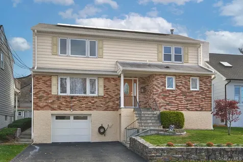 222 Gainsborg Avenue E West Harrison NY 10604