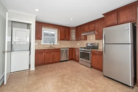 222 Gainsborg Avenue E West Harrison NY 10604