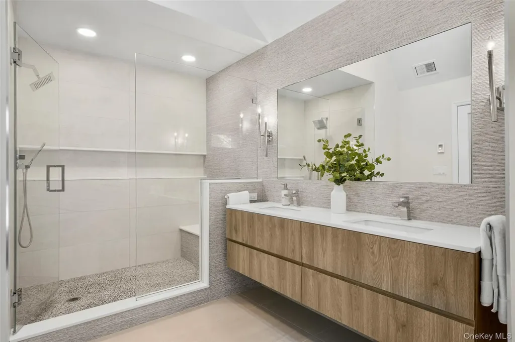 12 Deerfield Lane Scarsdale NY 10583