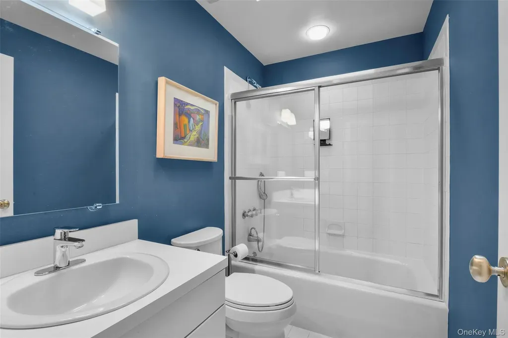 12 Deerfield Lane Scarsdale NY 10583
