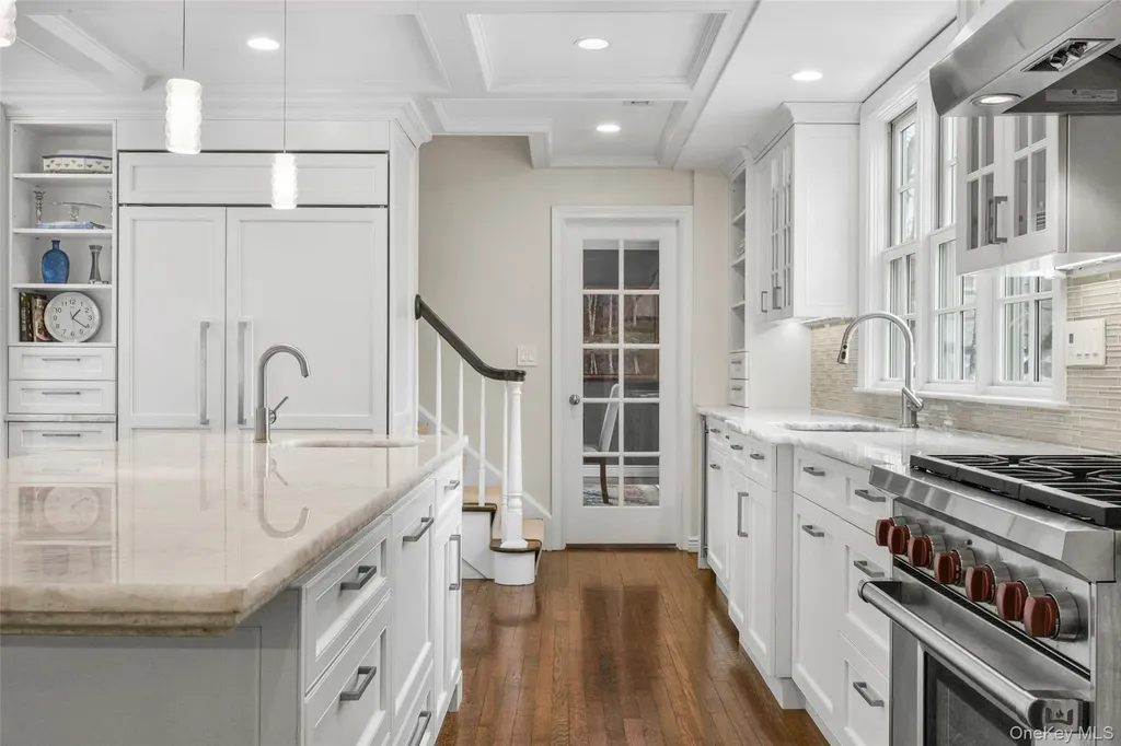 12 Deerfield Lane Scarsdale NY 10583