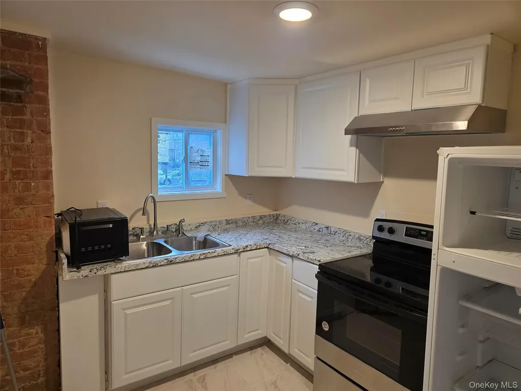 25 Mill Street Middletown NY 10940