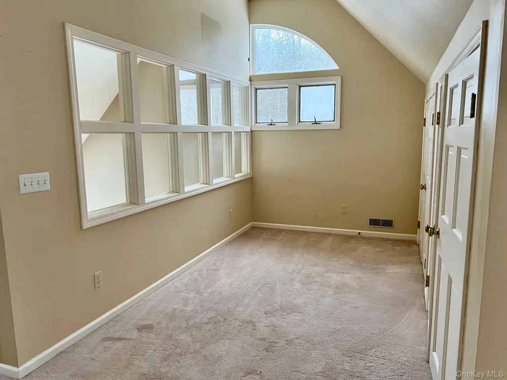 22 Troutbeck Crescent Amenia NY 12501