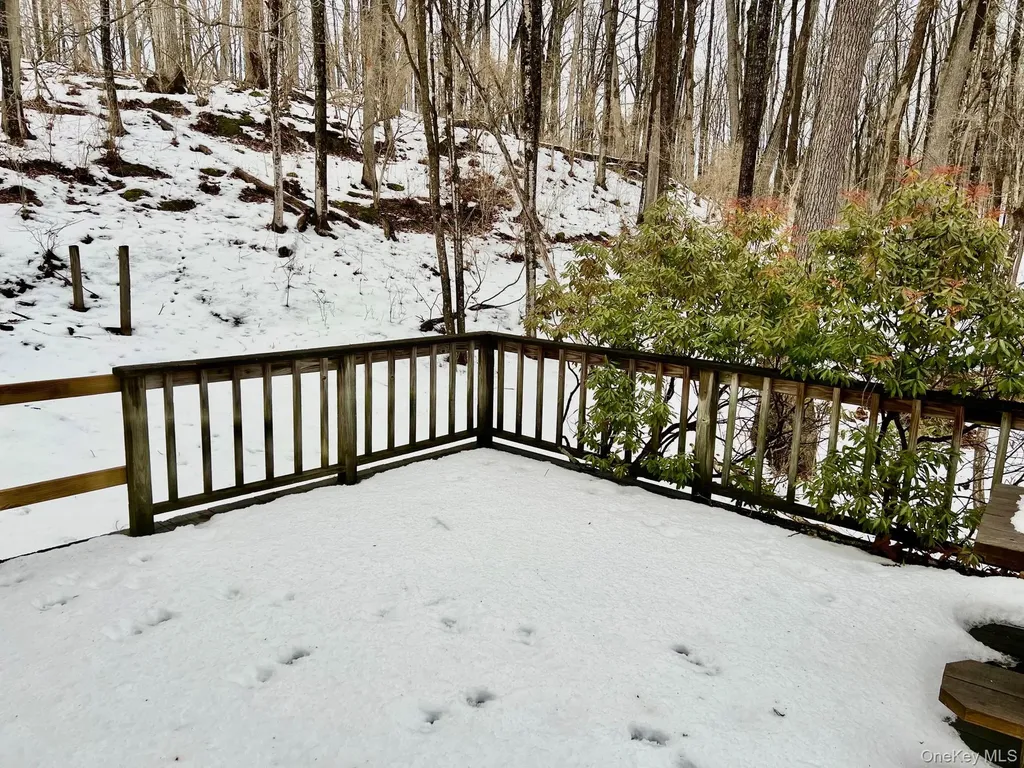 22 Troutbeck Crescent Amenia NY 12501