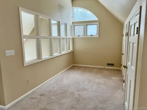 22 Troutbeck Crescent Amenia NY 12501