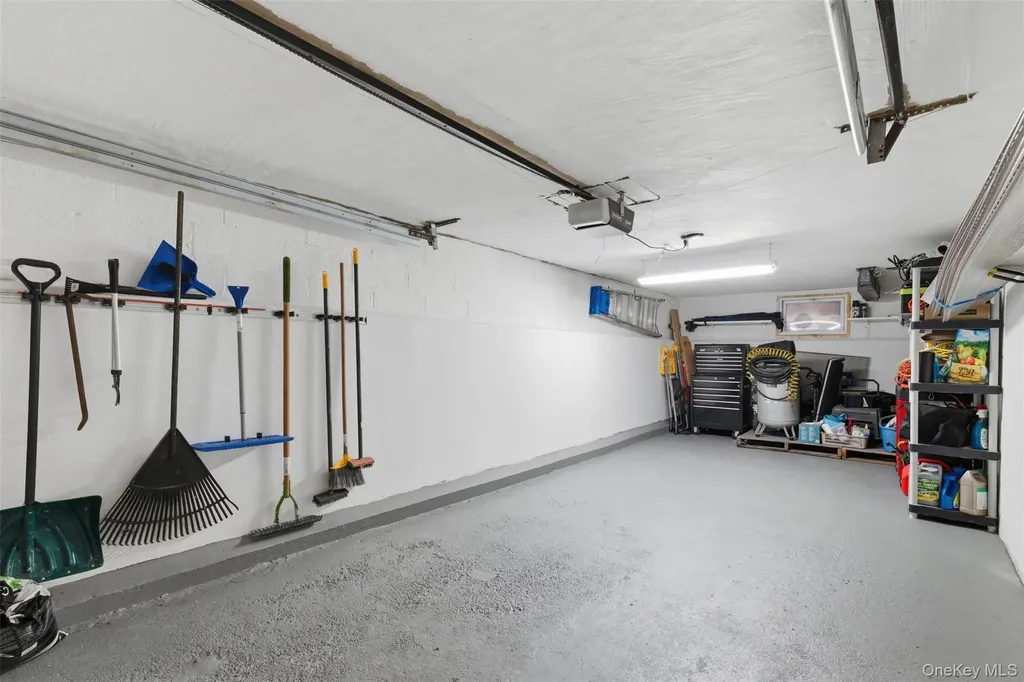 93 Smith Avenue White Plains NY 10605