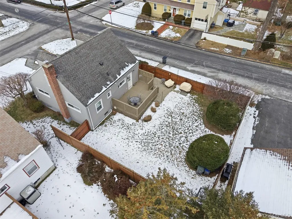 93 Smith Avenue White Plains NY 10605