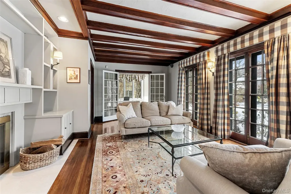 1 Elmdorf Drive Scarsdale NY 10583