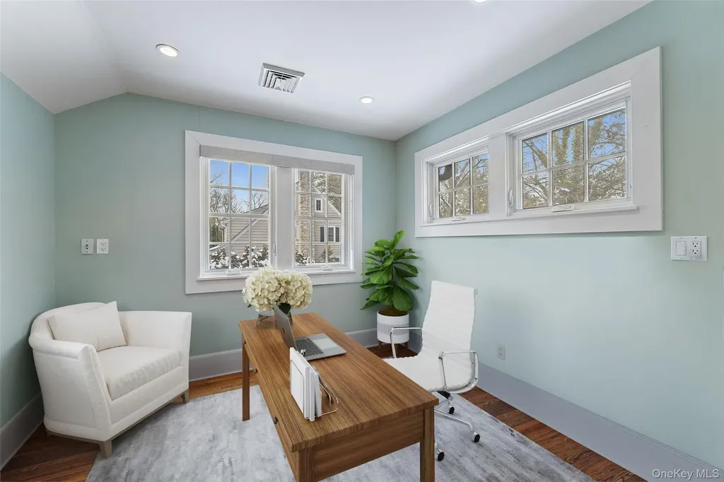 1 Elmdorf Drive Scarsdale NY 10583