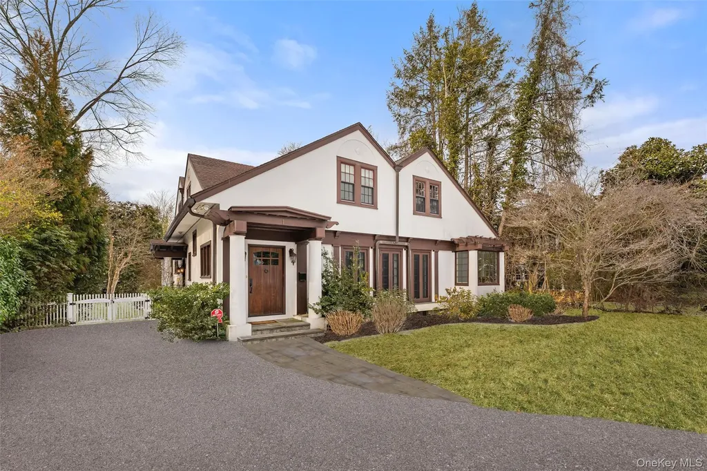 1 Elmdorf Drive Scarsdale NY 10583