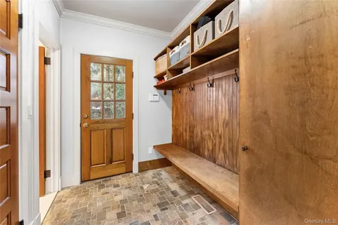 1 Elmdorf Drive Scarsdale NY 10583