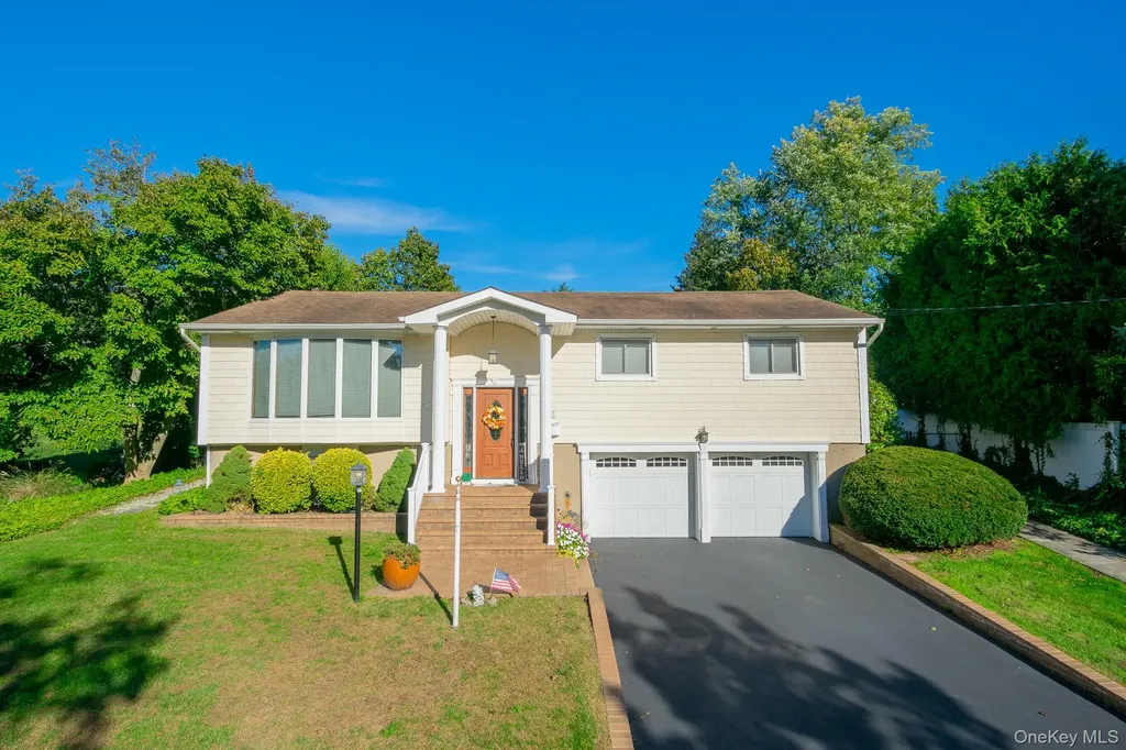 4 Manchester Drive Bethpage NY 11714