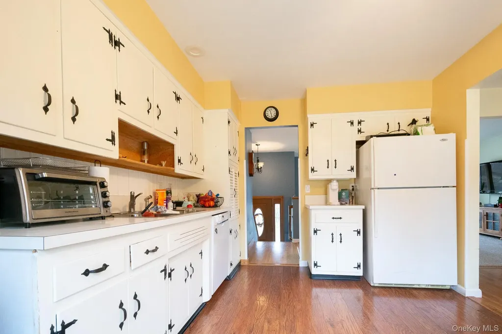 4 Manchester Drive Bethpage NY 11714