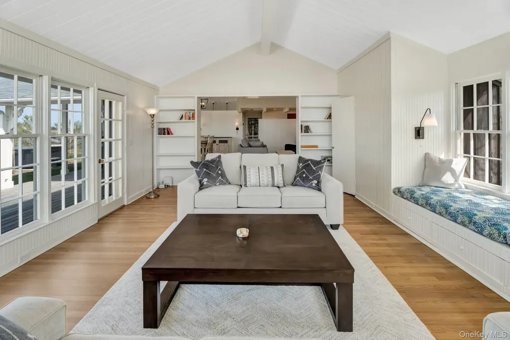 1 Waters Edge Drive Quogue NY 11959