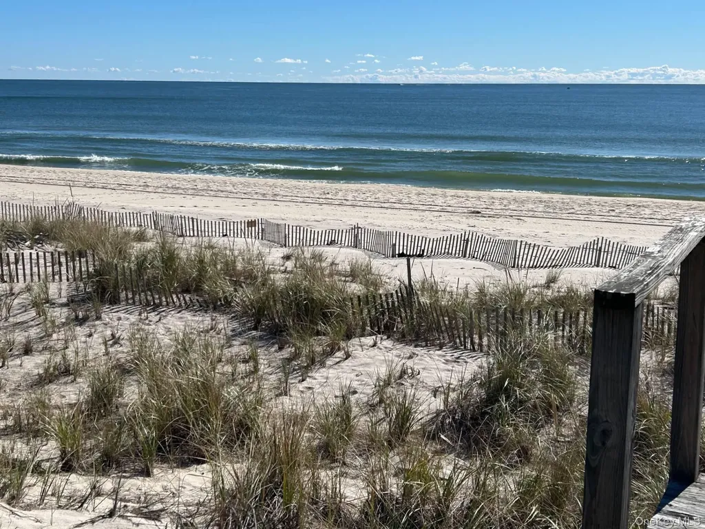 1 Waters Edge Drive Quogue NY 11959