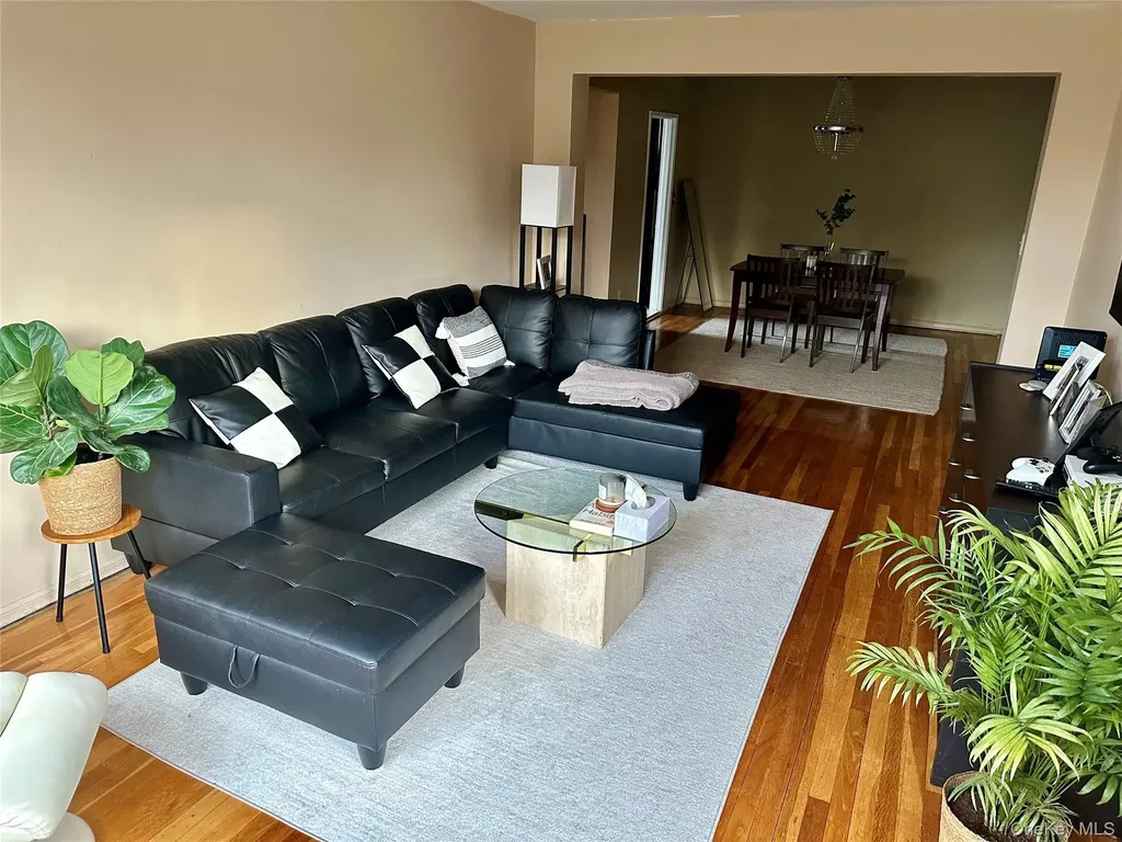 2 Windsor Terrace White Plains NY 10601