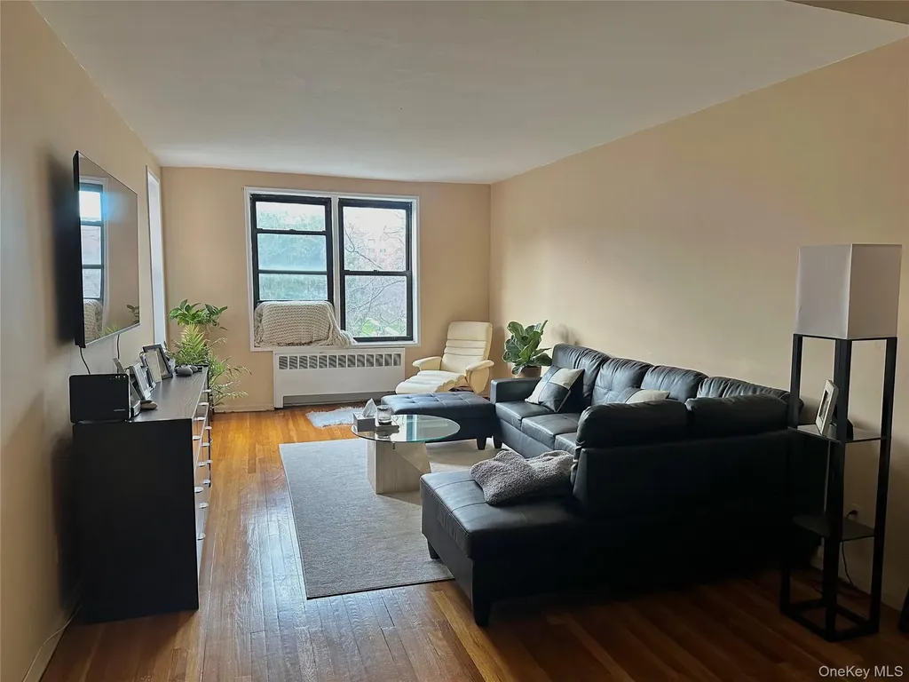 2 Windsor Terrace White Plains NY 10601