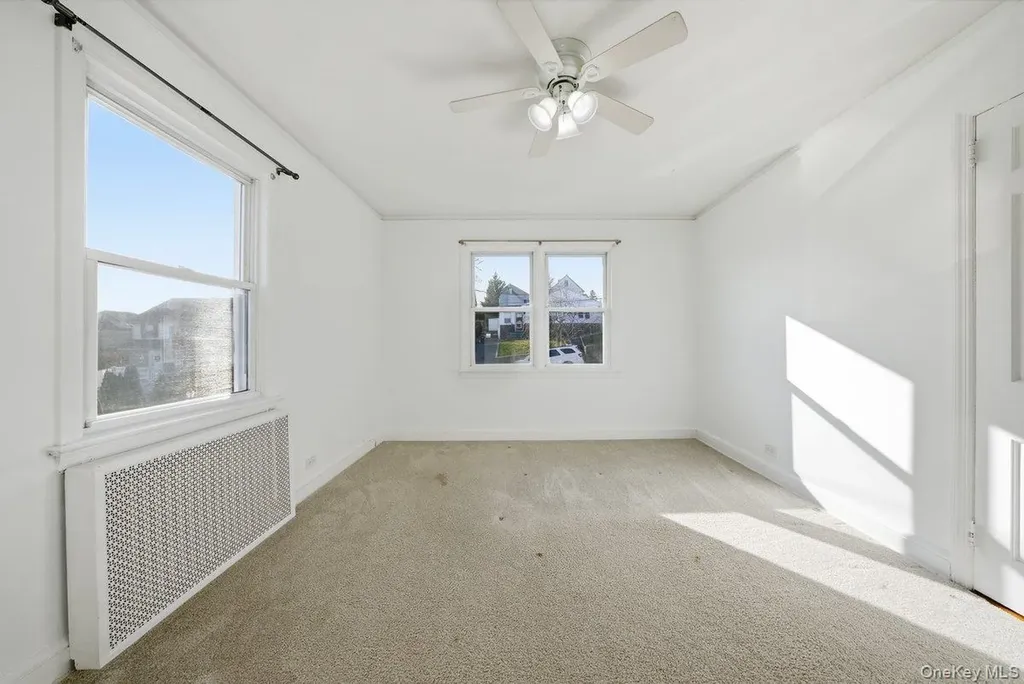 54 Staunton Street Yonkers NY 10704