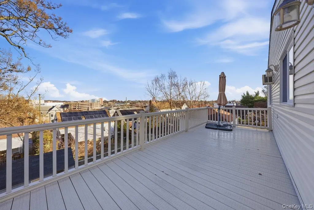 54 Staunton Street Yonkers NY 10704