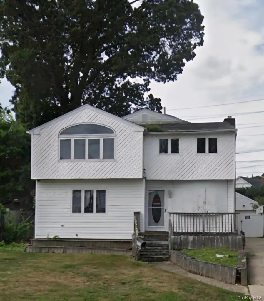 2434 Martin Avenue Bellmore NY 11710