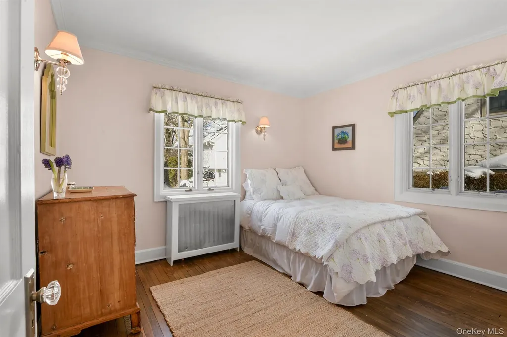 1114 Washington Avenue Pelham NY 10803