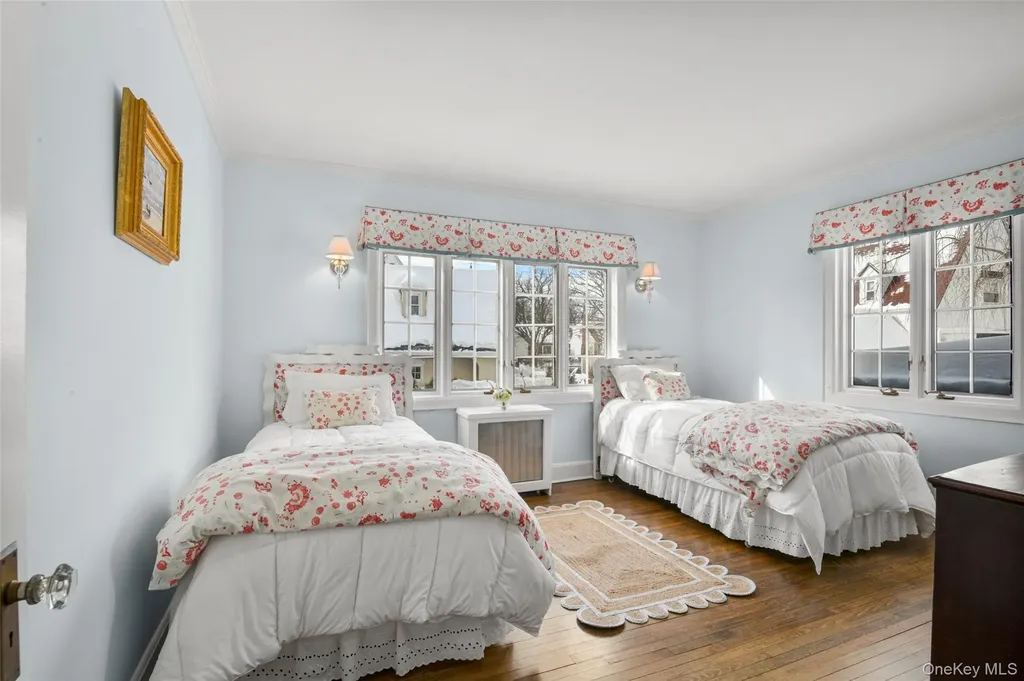 1114 Washington Avenue Pelham NY 10803