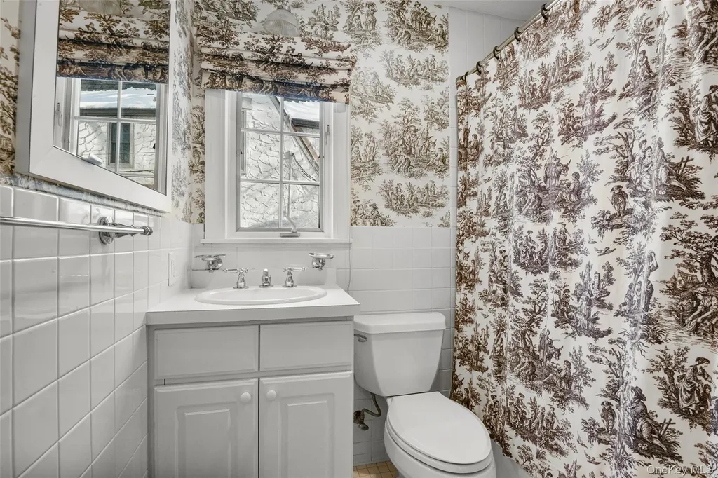 1114 Washington Avenue Pelham NY 10803