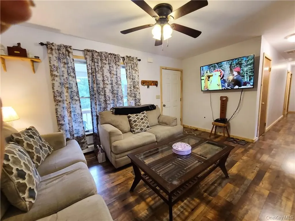 70 Okeechobee Road Glen Spey NY 12737