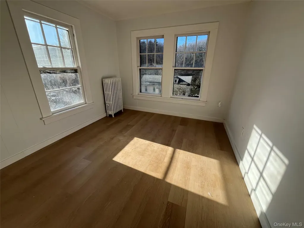 2694 Route 9w Saugerties NY 12477
