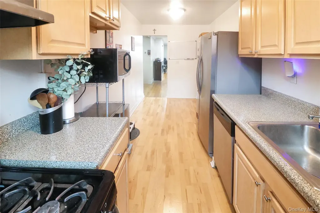 1300 Midland Avenue Yonkers NY 10704