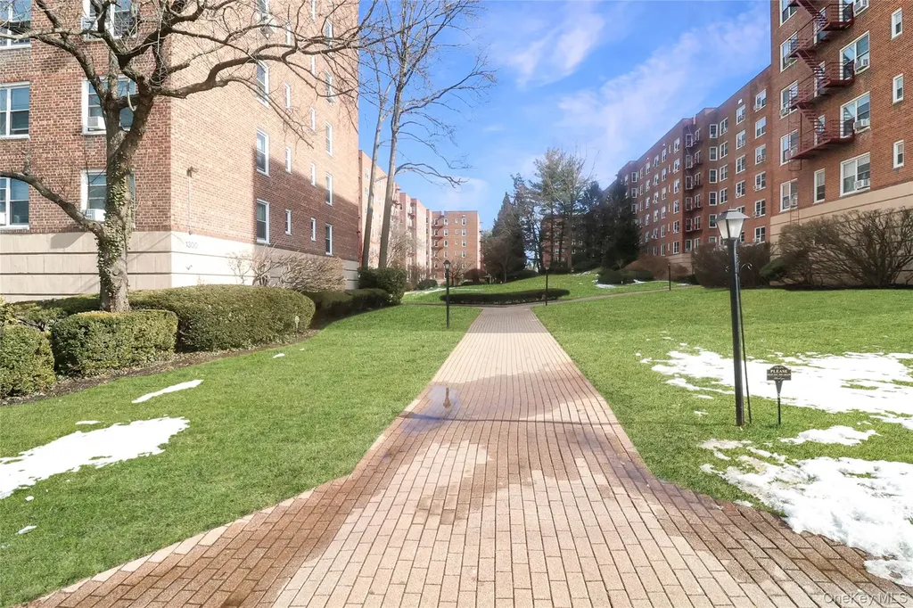 1300 Midland Avenue Yonkers NY 10704