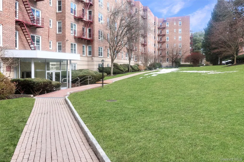 1300 Midland Avenue Yonkers NY 10704