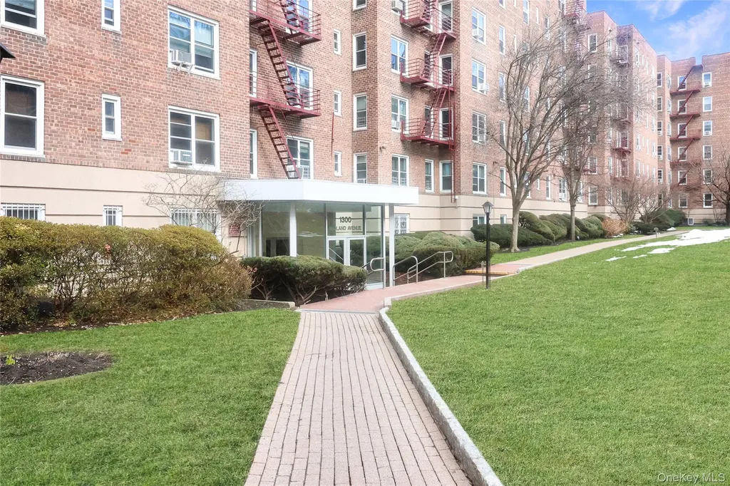 1300 Midland Avenue Yonkers NY 10704
