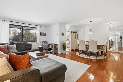 514 Vista On The Lake Carmel NY 10512