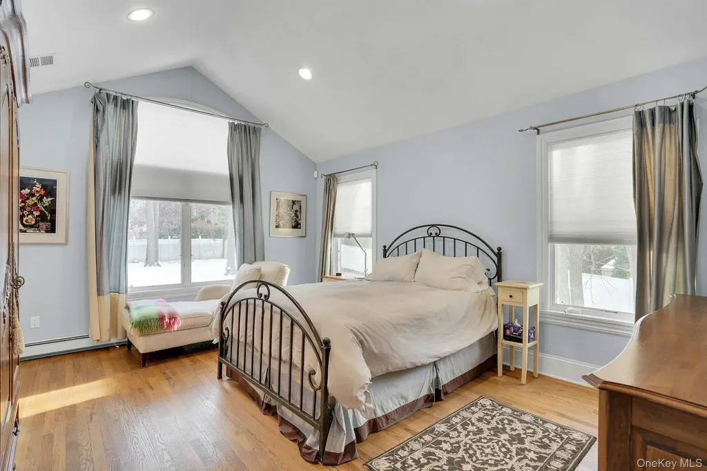 48 Randolph Drive Dix Hills NY 11746