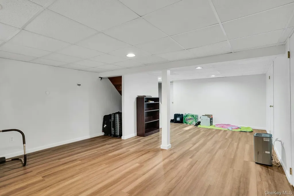 48 Randolph Drive Dix Hills NY 11746