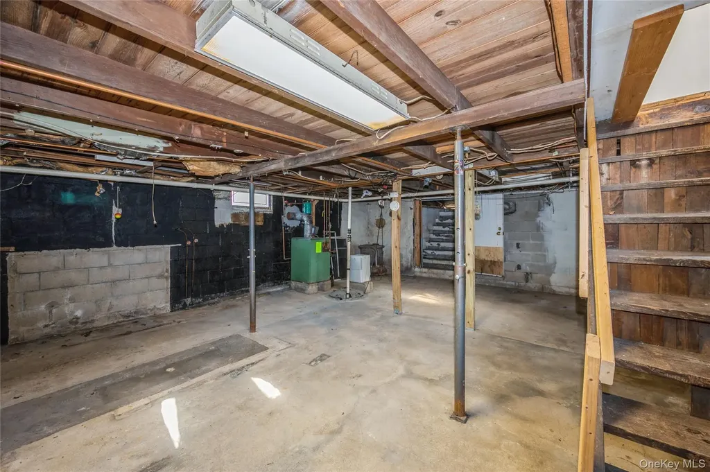 123 Lynbrook Drive Mastic Beach NY 11951