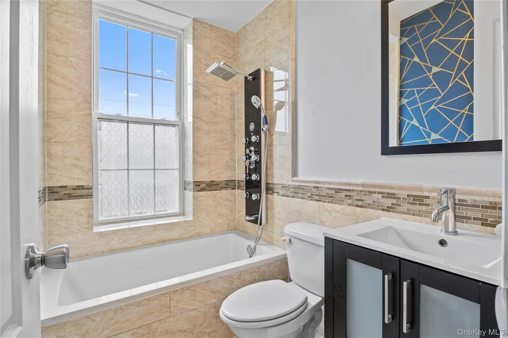 255 Lincoln Avenue Brooklyn NY 11208