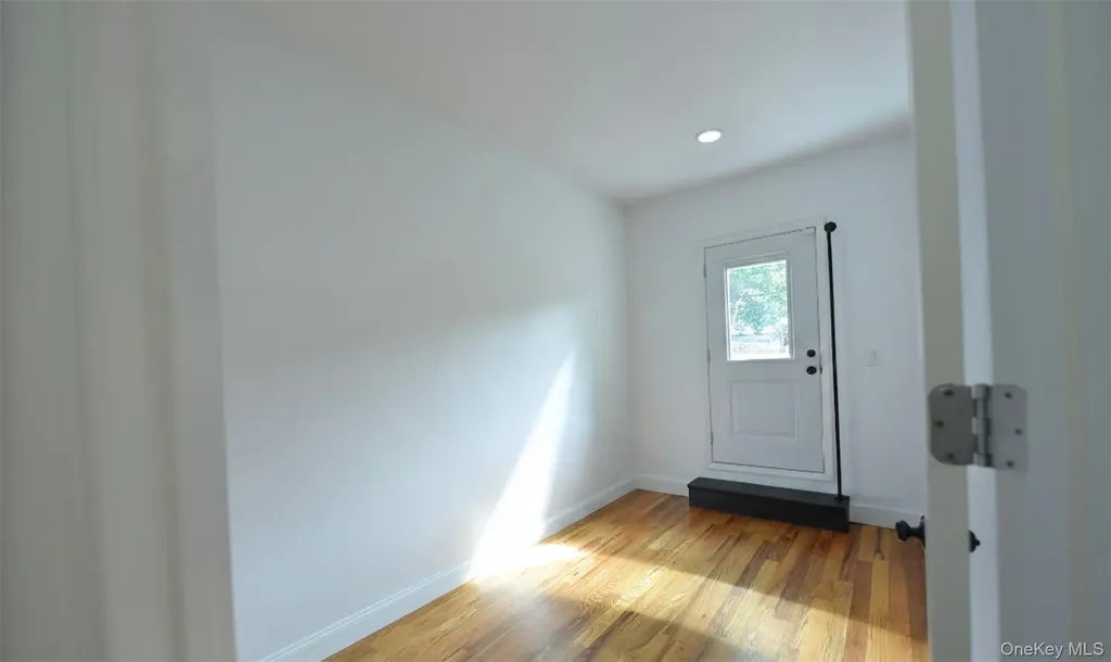 255 Lincoln Avenue Brooklyn NY 11208